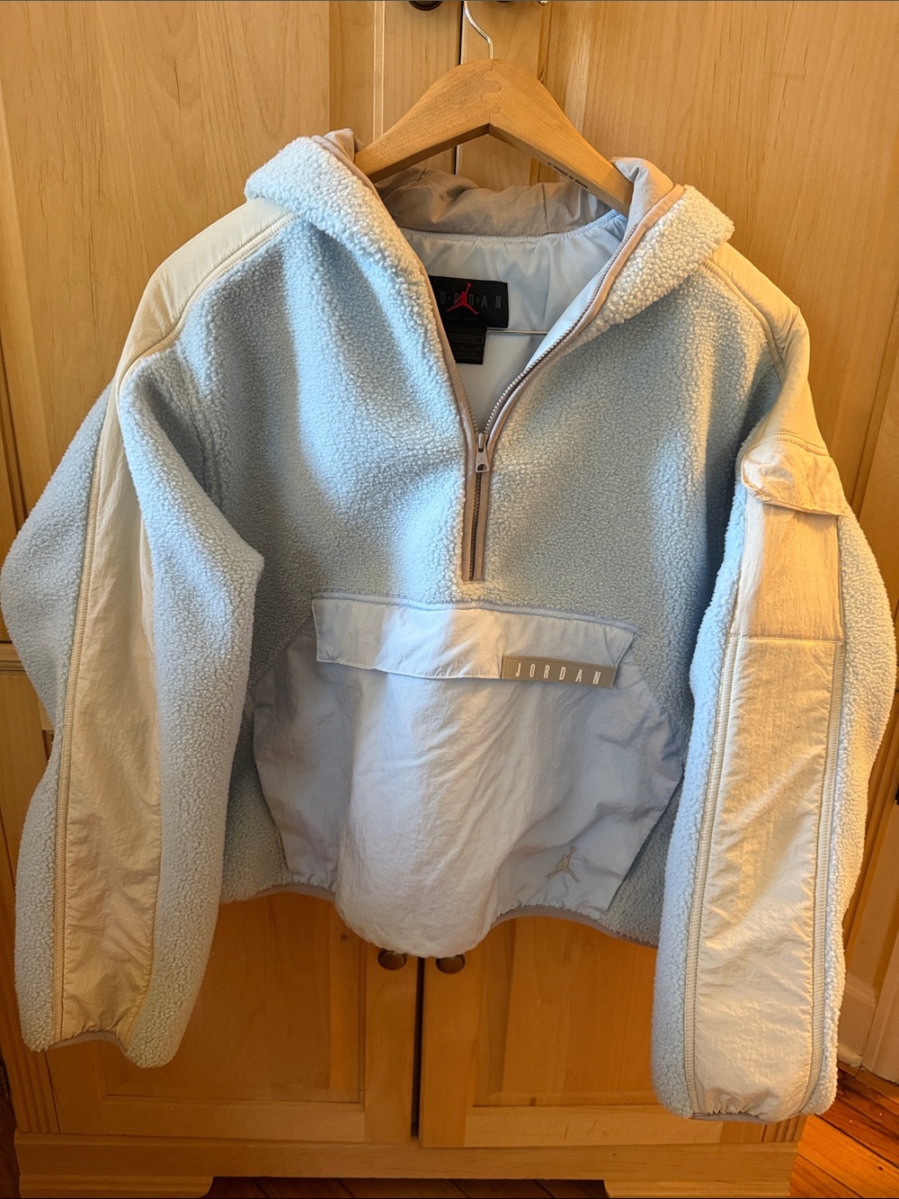 Jordan Women’s Light Blue Sherpa fleece Half-Zip Hooded Jacket - XL